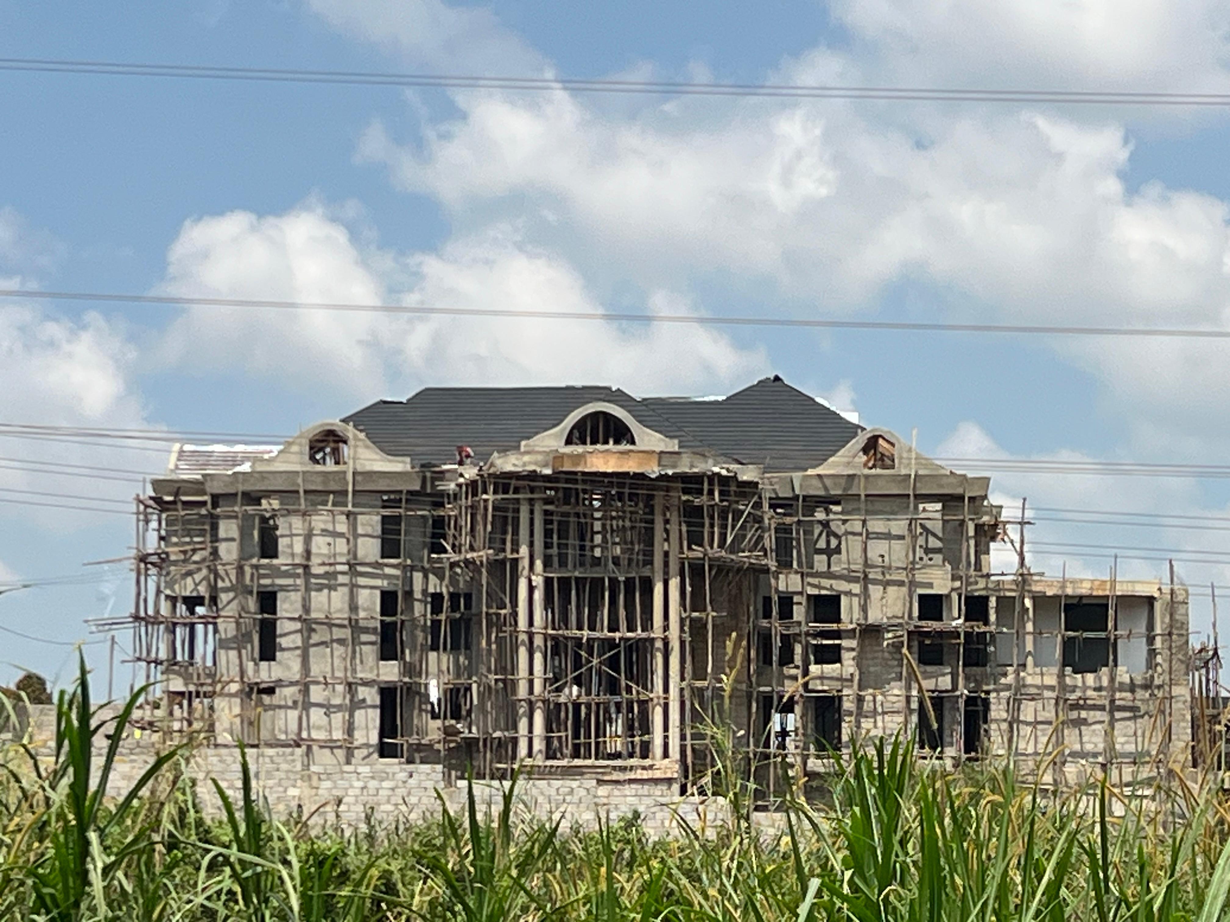 ROOFING - Image 3